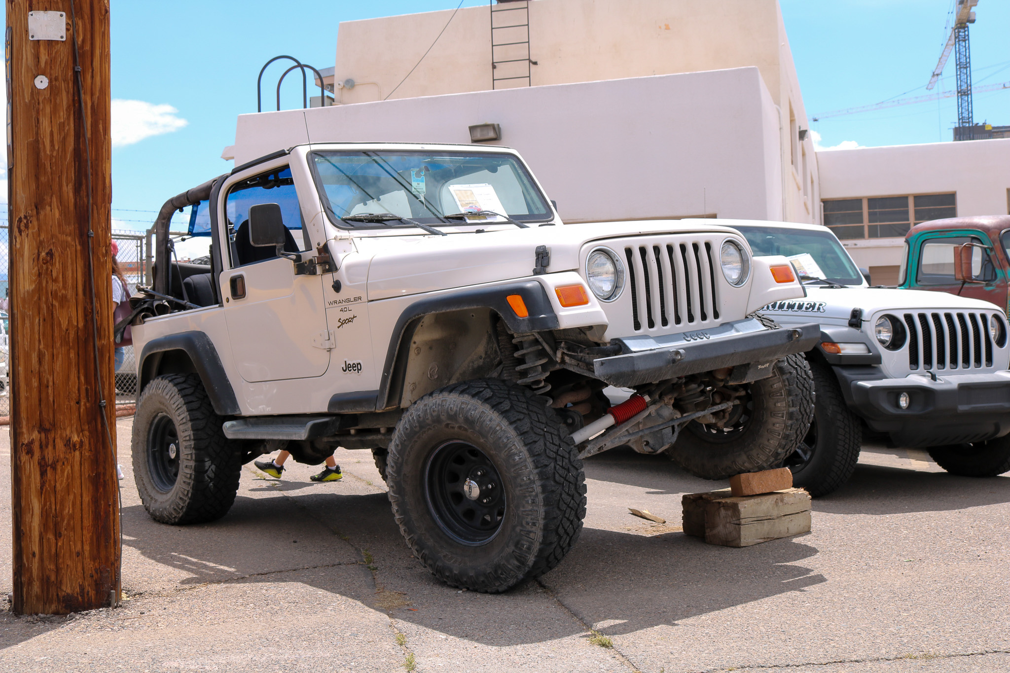 2023-jeep
